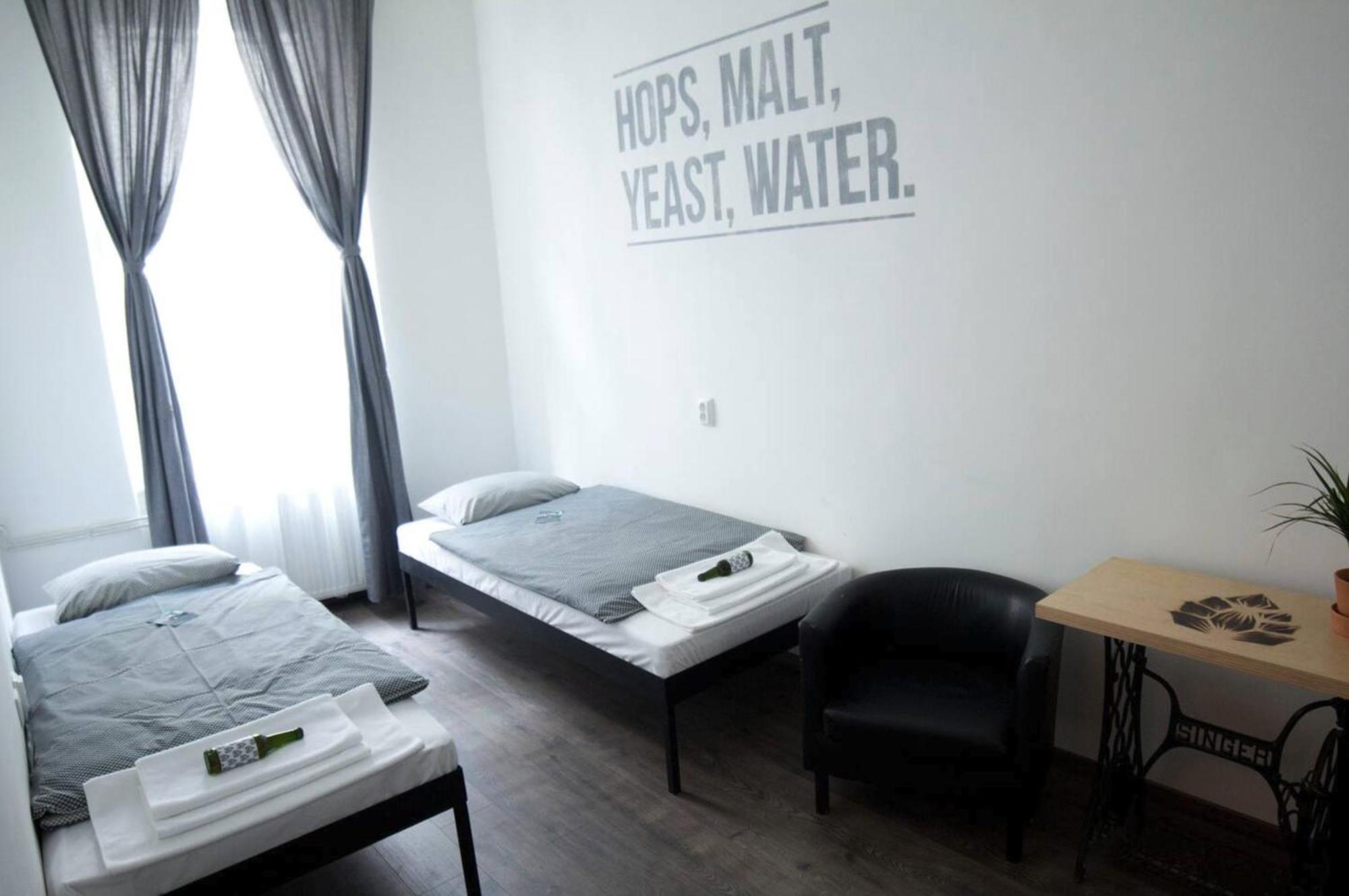 Appartement Bed'N'Beer à Budapest Extérieur photo