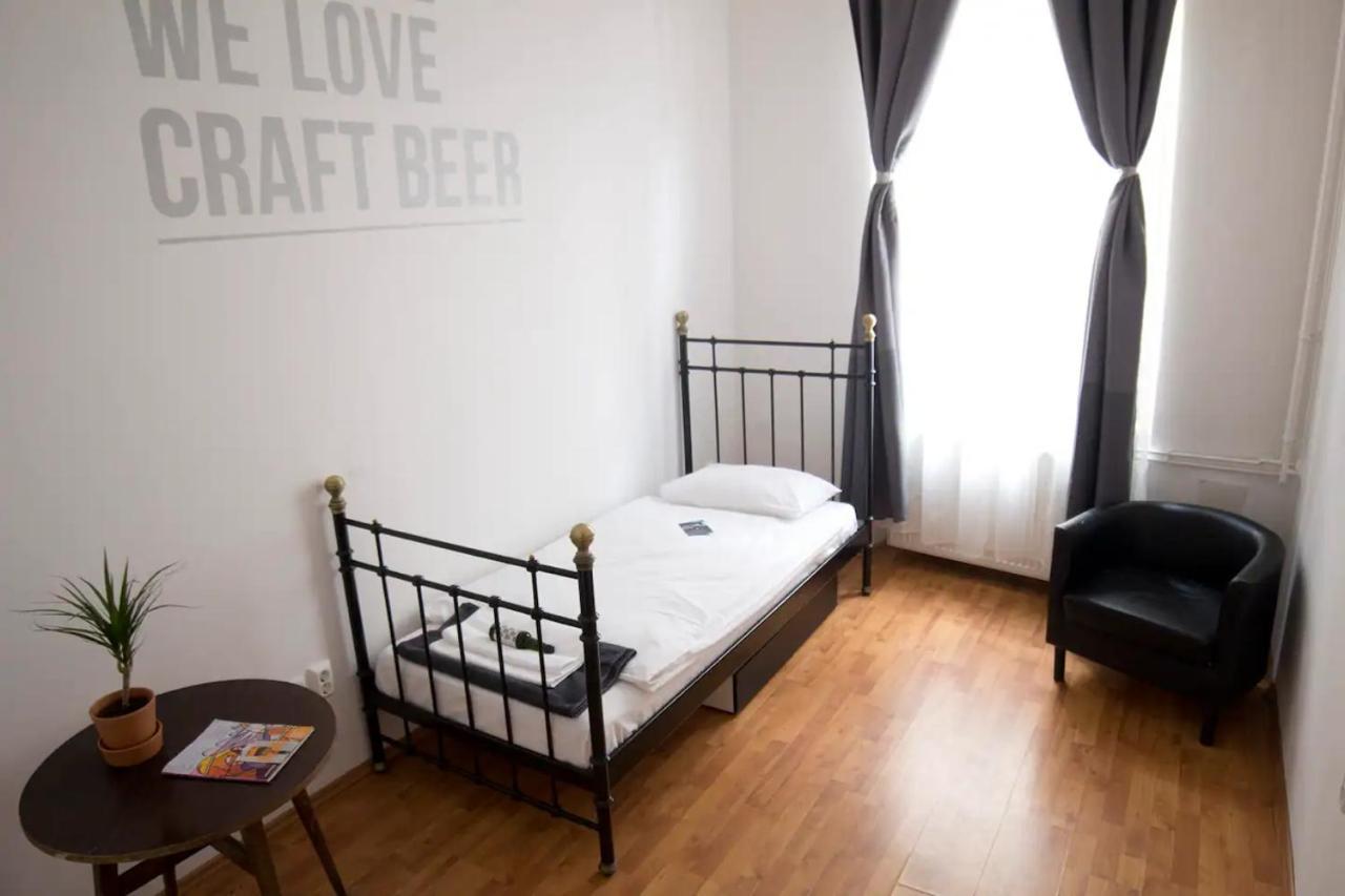 Appartement Bed'N'Beer à Budapest Extérieur photo